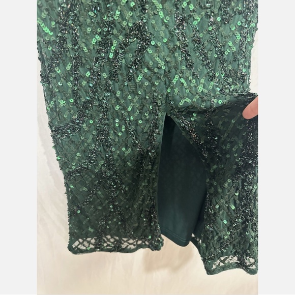NWT $398 MAC DUGGAL [ 8 ]‎ Sequined Halter Midi Dress in Bottle Green - Picture 14 of 14